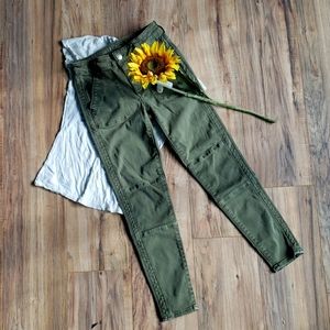 Ladies size 4 jeggings